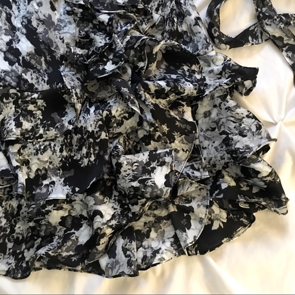 Jacob Ruffled Dress - Picture 3 of 7